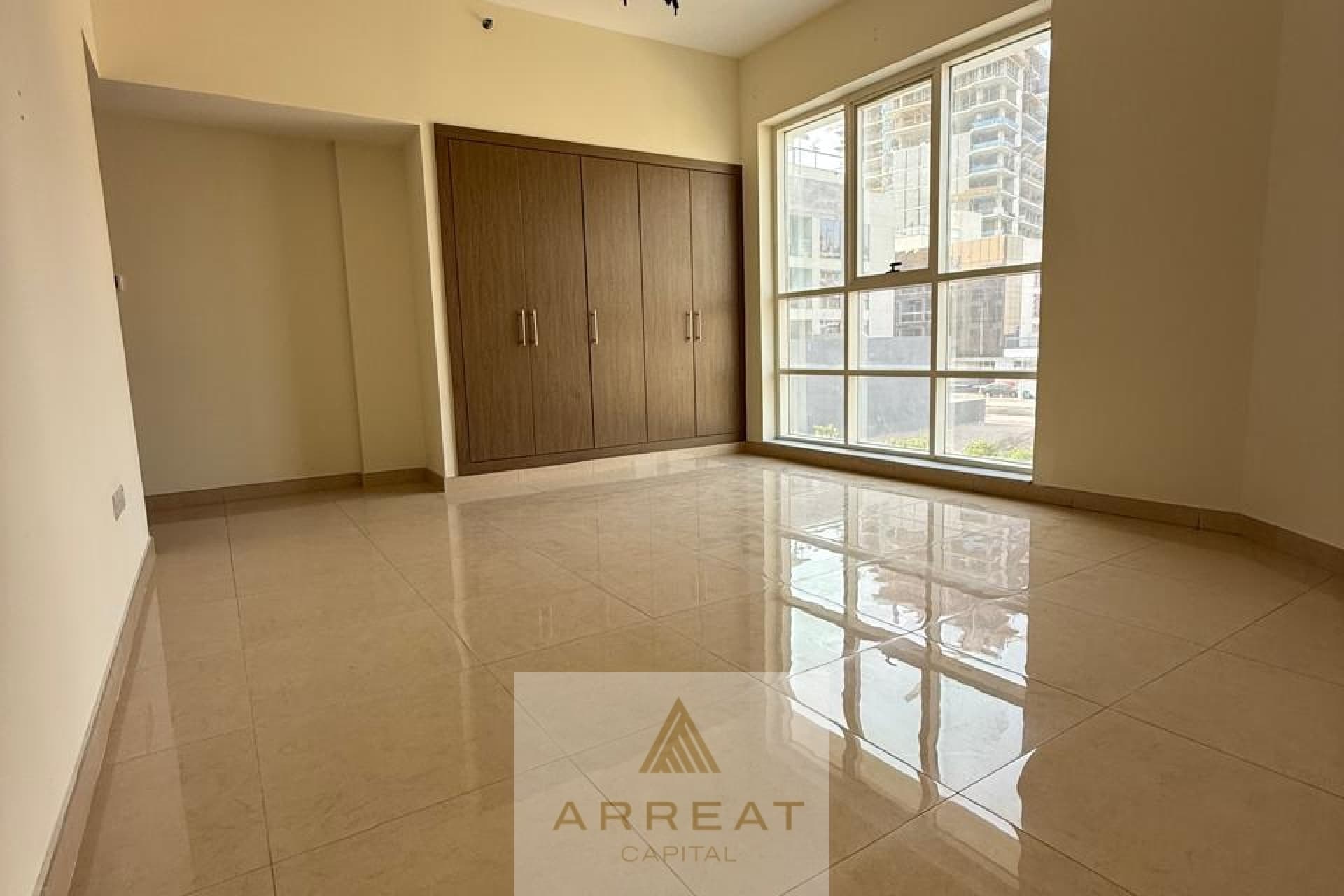 Spacious 2BR | 1,239 Sqft | Balcony | Vacant | 4 Cheques